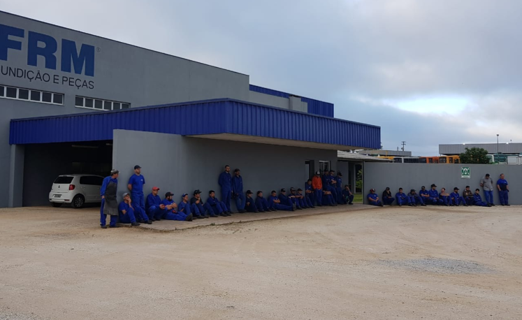 M7 Suprimentos: distribuidor FRM de mancais e rolamentos industriais